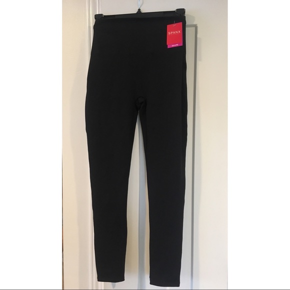 SPANX Pants - SPANX Essential Legging- Very Black